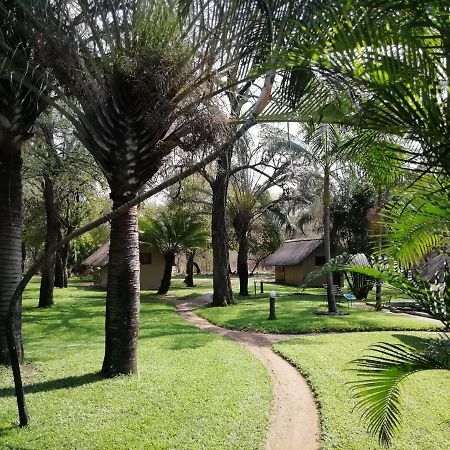 호에드스프뤼트 Shumba Safari Bush Camp 빌라 외부 사진