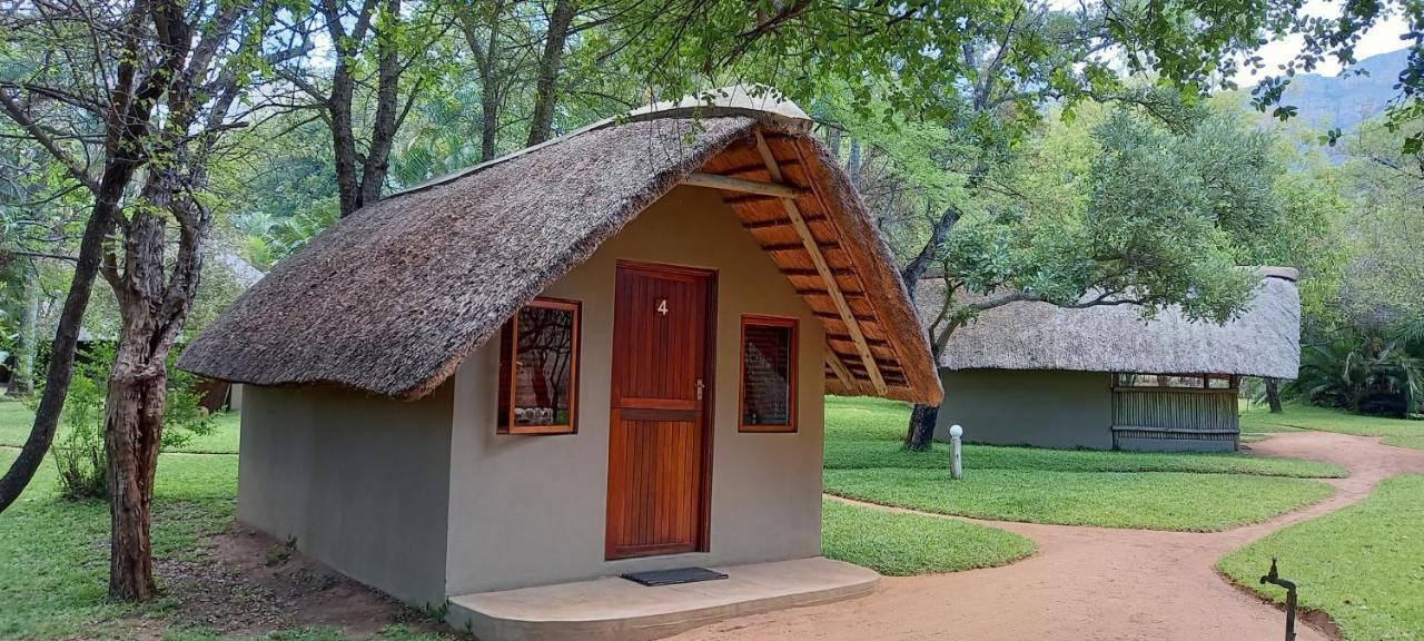 호에드스프뤼트 Shumba Safari Bush Camp 빌라 외부 사진