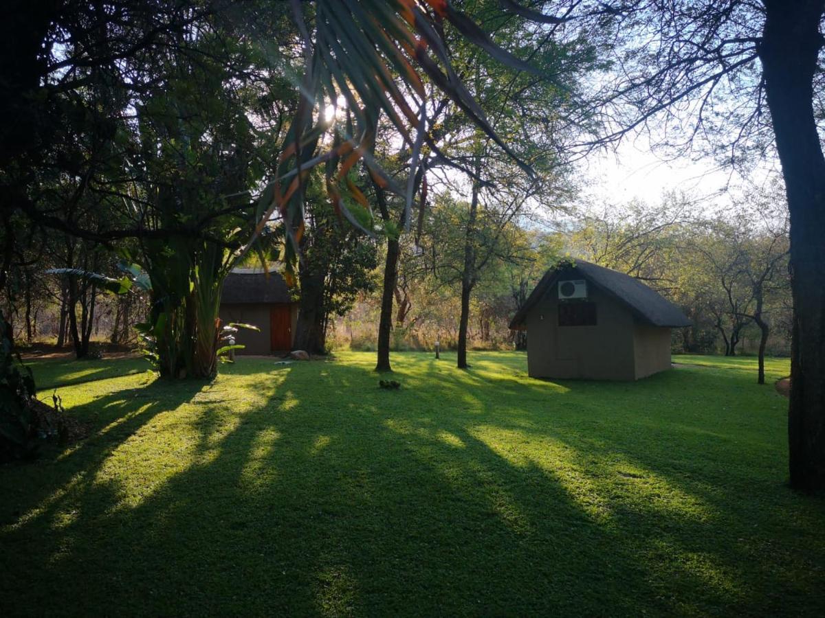 호에드스프뤼트 Shumba Safari Bush Camp 빌라 외부 사진