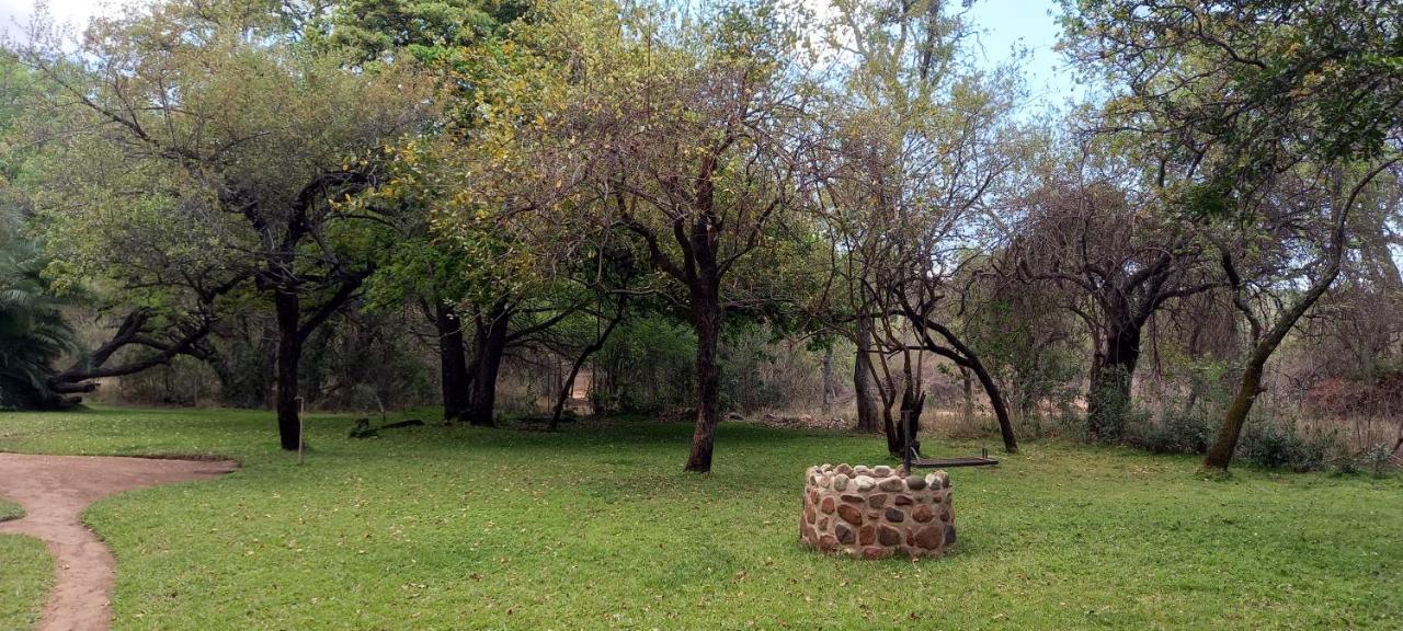 호에드스프뤼트 Shumba Safari Bush Camp 빌라 외부 사진